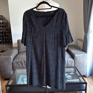 EUC Madewell flutter sleeve mini dress (estimated to be size M/L)